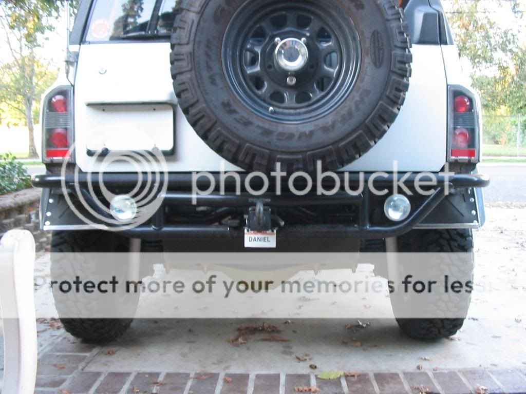 Fender flares with mudflaps on Tracker